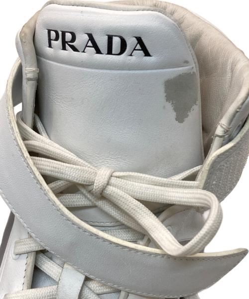 PRADA（プラダ）PRADA (プラダ) ハイトップスニーカー/High-top Sneakers ホワイト サイズ:7の古着・服飾アイテム