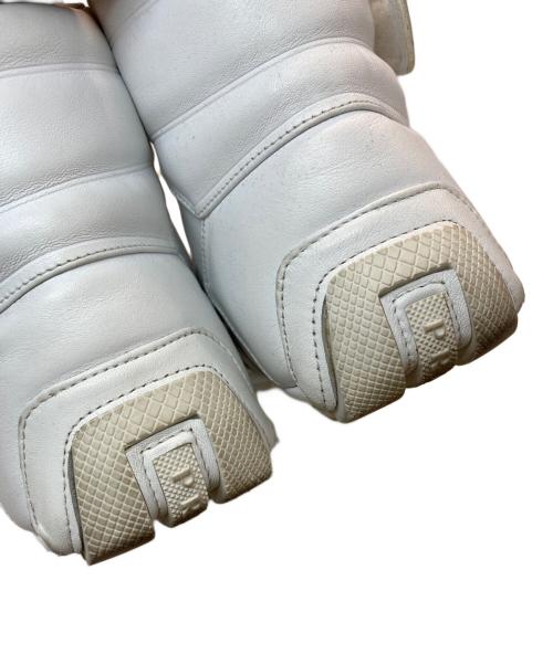 PRADA（プラダ）PRADA (プラダ) ハイトップスニーカー/High-top Sneakers ホワイト サイズ:7の古着・服飾アイテム