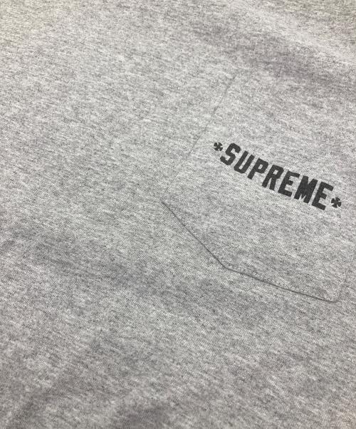 SUPREME（シュプリーム）SUPREME (シュプリーム) INDEPENDENT (インディペンデント) Pocket Tee グレー サイズ:	SIZE Lの古着・服飾アイテム