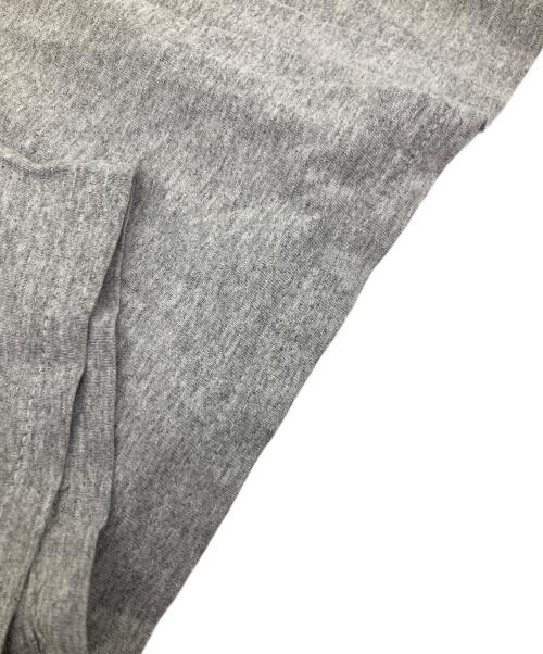 SUPREME（シュプリーム）SUPREME (シュプリーム) INDEPENDENT (インディペンデント) Pocket Tee グレー サイズ:	SIZE Lの古着・服飾アイテム