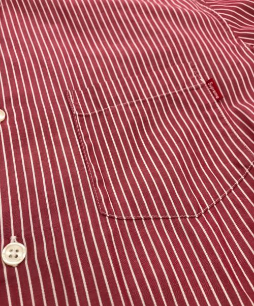 SUPREME（シュプリーム）Supreme (シュプリーム) ストライプシャツ レッド サイズ:SIZE Mの古着・服飾アイテム
