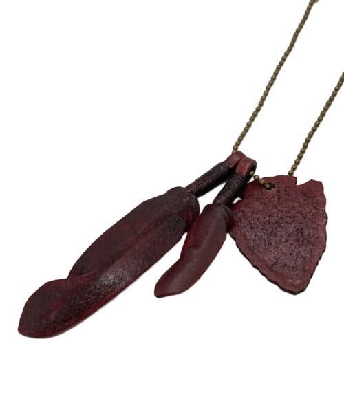 ROOSTER KING（ルースターキング）ROOSTER KING (ルースターキング) レザーフェザーネックレス/Leather Feather Necklace レッドの古着・服飾アイテム