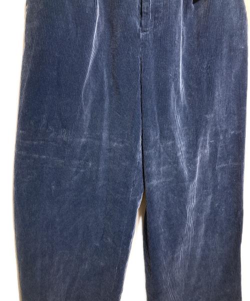 AURALEE（オーラリー）AURALEE (オーラリー) WASHED CORDUROY WIDE SLACKS/ウォッシュドコーデュロイ ワイドスラックス ブルー サイズ:1の古着・服飾アイテム