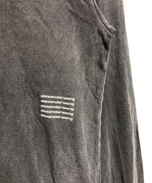 ALEXANDER WANG（アレキサンダー・ワン）ALEXANDER WANG (アレキサンダー・ワン) フェード加工ロゴプリントカットソー/長袖 グレー サイズ:Sの古着・服飾アイテム