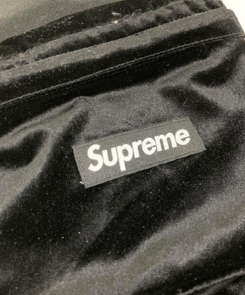 SUPREME（シュプリーム）SUPREME (シュプリーム) 25fw Velvet Backpack ブラックの古着・服飾アイテム