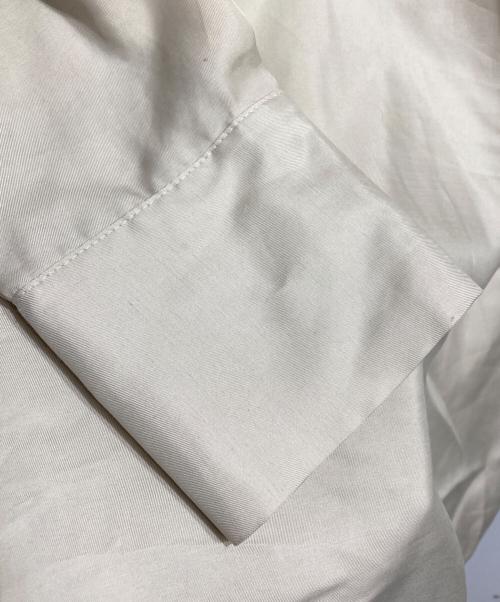 ETRE TOKYO（エトレトウキョウ）ETRE TOKYO (エトレトウキョウ) Cupra Necktie Oversized Shirt/キュプラネクタイオーバーシャツ ベージュ サイズ:Fの古着・服飾アイテム