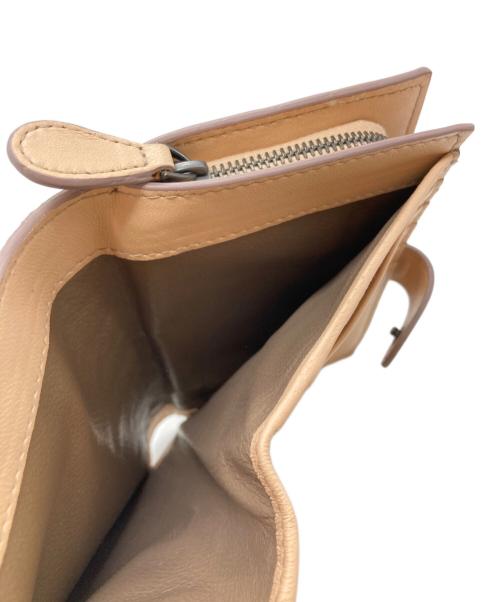 BOTTEGA VENETA（ボッテガベネタ）BOTTEGA VENETA (ボッテガベネタ) イントレチャートバタフライ2つ折りウォレット/Intrecciato ベージュの古着・服飾アイテム