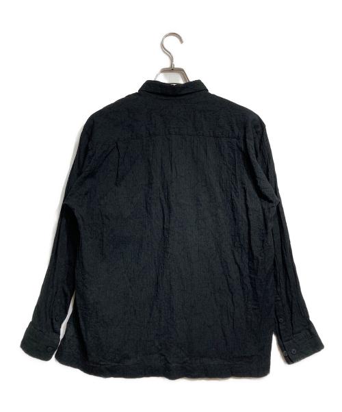 ISSEY MIYAKE MEN（イッセイミヤケメン）ISSEY MIYAKE MEN (イッセイミヤケメン) シワプリーツ加工シャツ/長袖シャツ ブラック サイズ:1の古着・服飾アイテム