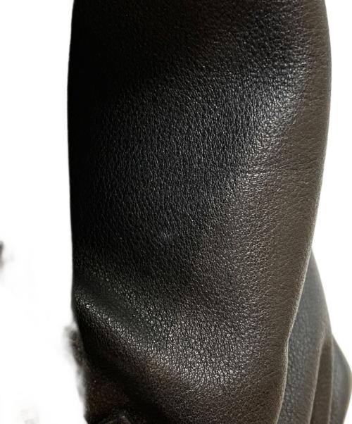 Yves Saint Laurent（イヴサンローラン）Yves Saint Laurent (イヴサンローラン) イージーロックスタッズレザーバッグ ブラックの古着・服飾アイテム