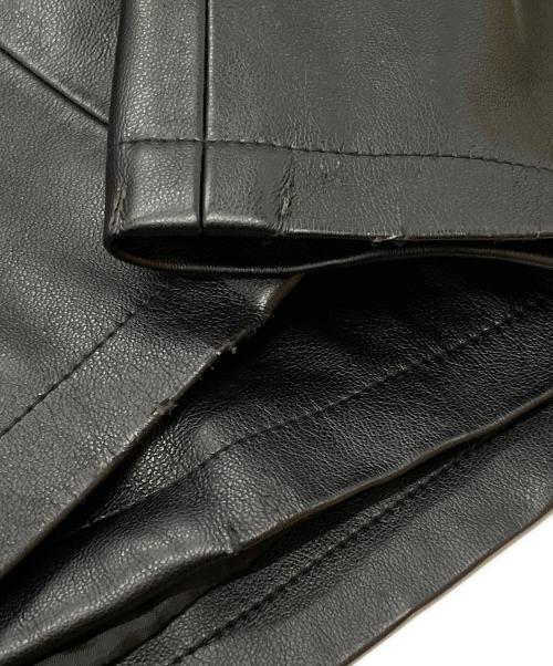 glamb（グラム）glamb (グラム) hide (ヒデ) フェイクレザーラインパーカー/Faux leather lined hoodie ブラック×グレー サイズ:Lの古着・服飾アイテム