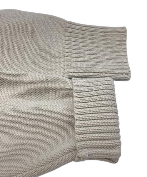 AMI Alexandre Mattiussi（アミアレクサンドルマテュッシ）AMI Alexandre Mattiussi (アミアレクサンドルマテュッシ) Heart Wool V-Neck Cardigan/an」は、日本語で一般的に「ハート（柄/ロゴ）ウール Vネック カーディガン ベージュ サイズ:Ｓの古着・服飾アイテム