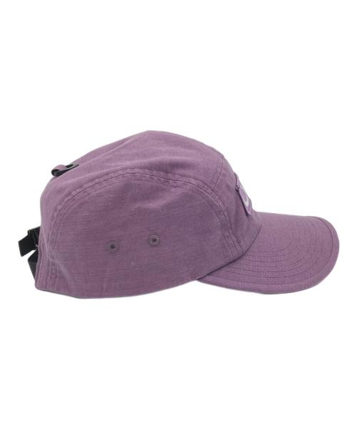 SUPREME（シュプリーム）Supreme (シュプリーム) Arabic Logo Camp Cap パープルの古着・服飾アイテム