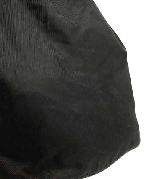 PRADA（プラダ）PRADA (プラダ) ナイロン巾着ポーチ/Nylon drawstring pouch ブラックの古着・服飾アイテム