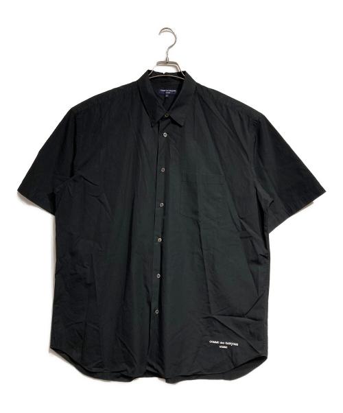 COMME des GARCONS HOMME（コムデギャルソン オム）COMME des GARCONS HOMME (コムデギャルソン オム) 綿ブロード製品洗S/Sロゴ刺繍シャツ ブラック サイズ:Lの古着・服飾アイテム