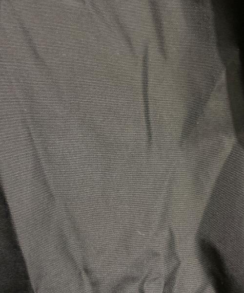 MONCLER（モンクレール）MONCLER (モンクレール) フリルフードナイロンジャケット ブラックの古着・服飾アイテム