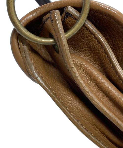 MIU MIU（ミュウミュウ）MIU MIU (ミュウミュウ) ターンロックレザーワンショルダーバッグ/Turnlock Leather One-Shoulder Bag ブラウンの古着・服飾アイテム