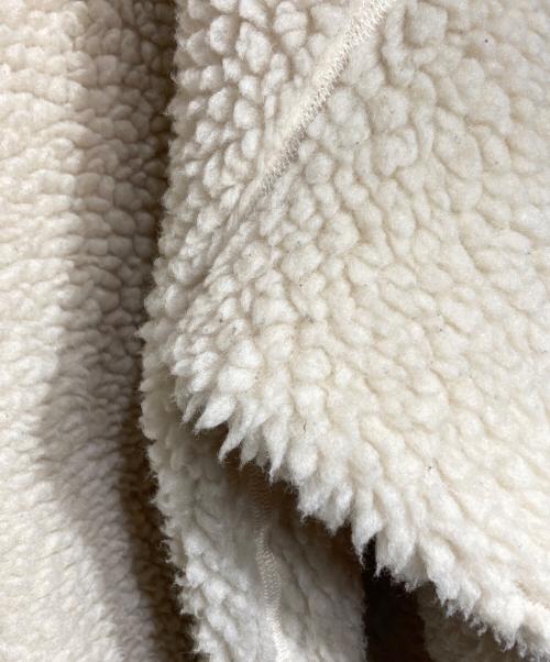 HYKE（ハイク）HYKE (ハイク) FAUX SHEARLING COAT/フェイクシアリングコート ベージュ サイズ:1の古着・服飾アイテム