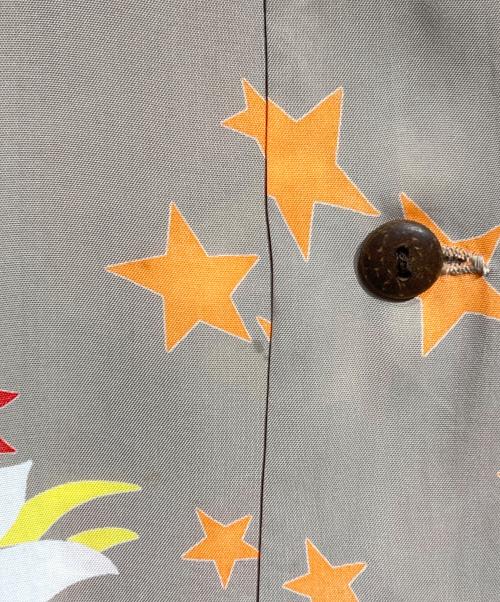 Sun Surf（サンサーフ）Sun Surf (サンサーフ) Aloha shirt “NIGHT BLOOMING CEREUS”/ナイト・ブルーミング・シリウス グレー サイズ:XLの古着・服飾アイテム