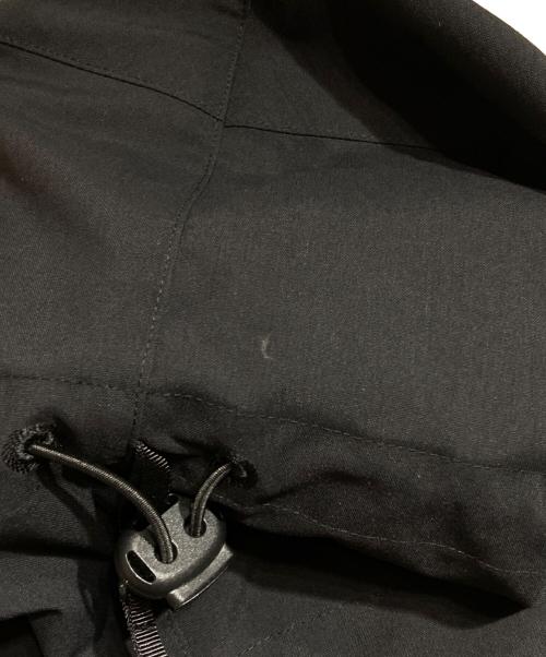 ACRONYM（アクロニウム）ACRONYM (アクロニウム) J115K-E ENCAPSULATED INTEROPS JACKET/エンキャプスレイテッドナイロン インターロプスジャケット ブラック サイズ:Mの古着・服飾アイテム