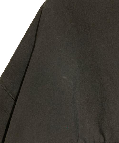 ACRONYM（アクロニウム）ACRONYM (アクロニウム) J115K-E ENCAPSULATED INTEROPS JACKET/エンキャプスレイテッドナイロン インターロプスジャケット ブラック サイズ:Mの古着・服飾アイテム