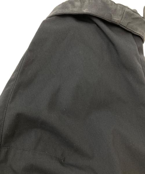 ACRONYM（アクロニウム）ACRONYM (アクロニウム) J115K-E ENCAPSULATED INTEROPS JACKET/エンキャプスレイテッドナイロン インターロプスジャケット ブラック サイズ:Mの古着・服飾アイテム