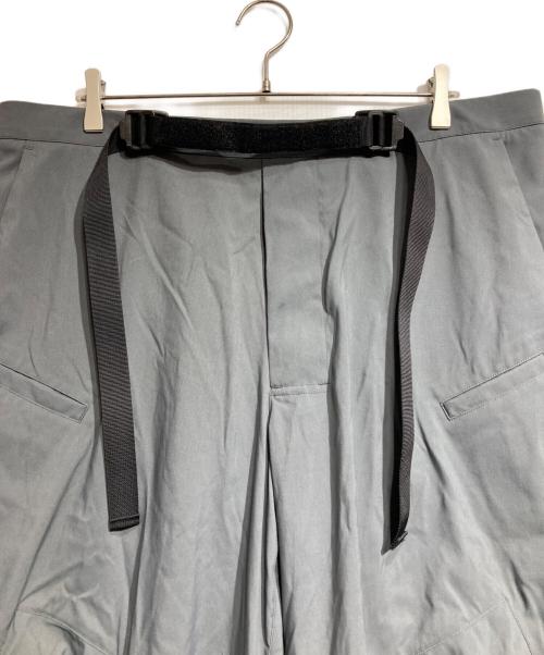 ACRONYM（アクロニウム）ACRONYM (アクロニウム) NYLON STRETCH WEB BELT TROUSER/ナイロンストレッチウェブベルトトラウザー グレー サイズ:XSの古着・服飾アイテム