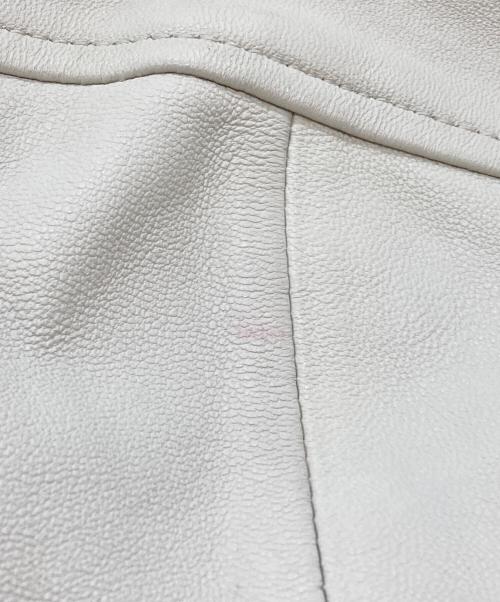 s'yte（サイト）s'yte (サイト) Sheep Skin Double Riders Jacket2/シープスキン・ダブルライダース・ジャケット・ツー ホワイト サイズ:4の古着・服飾アイテム