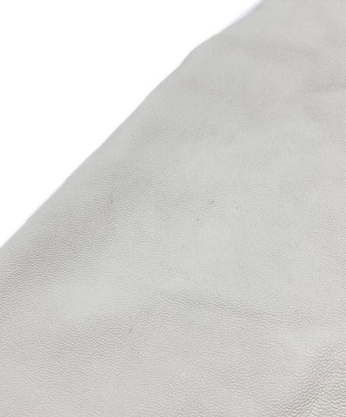 s'yte（サイト）s'yte (サイト) Sheep Skin Double Riders Jacket2/シープスキン・ダブルライダース・ジャケット・ツー ホワイト サイズ:4の古着・服飾アイテム