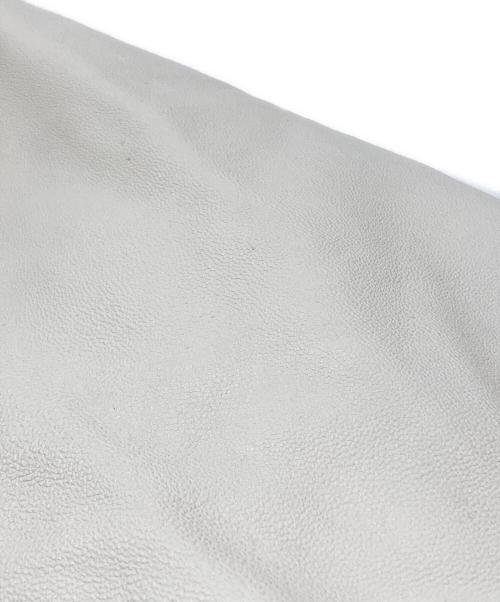 s'yte（サイト）s'yte (サイト) Sheep Skin Double Riders Jacket2/シープスキン・ダブルライダース・ジャケット・ツー ホワイト サイズ:4の古着・服飾アイテム