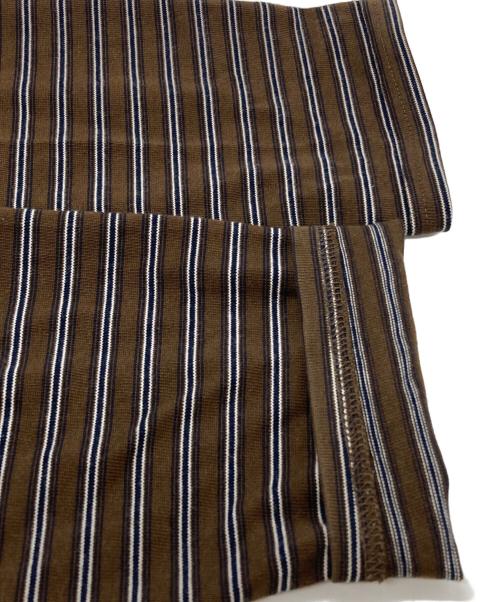 SYUMAN.（シュウマン）SYUMAN. (シュウマン) LAYERED HENLY LONG SLEEVES/レイヤード・ヘンリー・ロングスリーブス ブラウン サイズ:2の古着・服飾アイテム