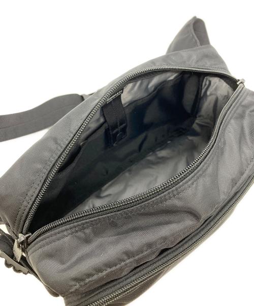 PORTER（ポーター）PORTER (ポーター) フラッシュウエストバッグ/FLASH WAIST BAG ブラックの古着・服飾アイテム