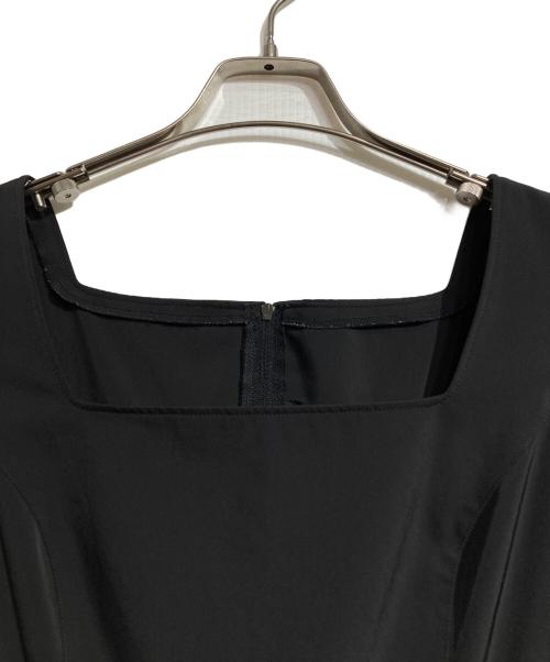 FOXEY NEWYORK（フォクシーニューヨーク）FOXEY NEWYORK (フォクシーニューヨーク) ノースリーブワンピース/Sleeveless Dress ブラック サイズ:38の古着・服飾アイテム