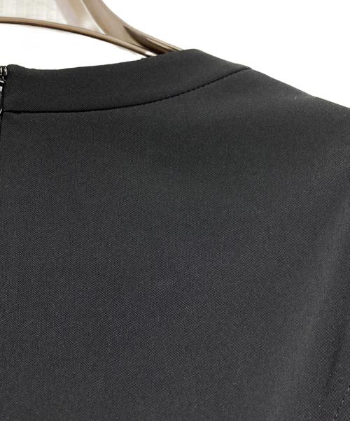 FOXEY NEWYORK（フォクシーニューヨーク）FOXEY NEWYORK (フォクシーニューヨーク) ストレッチノースリーブワンピース/Stretchy sleeveless dress ブラック サイズ:38の古着・服飾アイテム