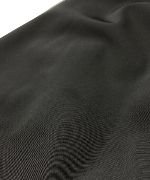 FOXEY NEWYORK（フォクシーニューヨーク）FOXEY NEWYORK (フォクシーニューヨーク) ストレッチノースリーブワンピース/Stretchy sleeveless dress ブラック サイズ:38の古着・服飾アイテム