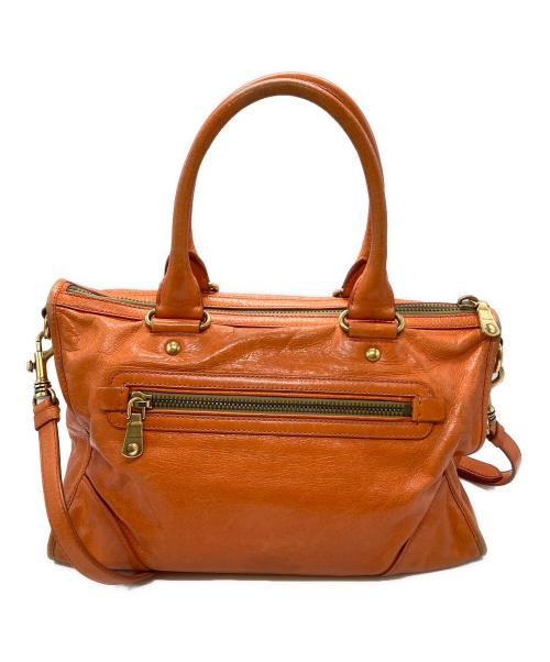 MIU MIU（ミュウミュウ）MIU MIU (ミュウミュウ) ヴィッテロシャイン2ｗay ハンドバッグ/Vitello Shine オレンジの古着・服飾アイテム