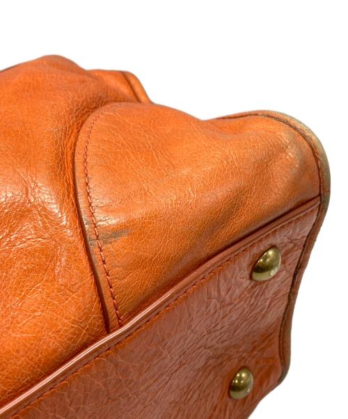 MIU MIU（ミュウミュウ）MIU MIU (ミュウミュウ) ヴィッテロシャイン2ｗay ハンドバッグ/Vitello Shine オレンジの古着・服飾アイテム