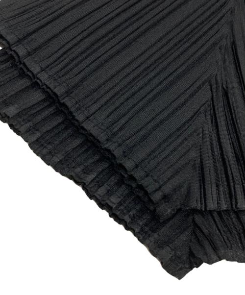 PLEATS PLEASE（プリーツプリーズ）PLEATS PLEASE (プリーツプリーズ) プリーツカットソー/Pleated cut and sew ブラック サイズ:3の古着・服飾アイテム