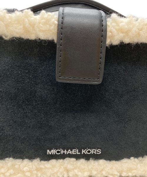 MICHAEL KORS（マイケルコース）MICHAEL KORS (マイケルコース) COOPER スエード ＆ シェルパ クロスボディ/COOPER Suede & Sherpa Crossbody ブラック サイズ:不明の古着・服飾アイテム