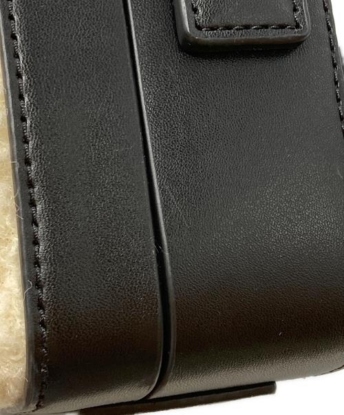 MICHAEL KORS（マイケルコース）MICHAEL KORS (マイケルコース) COOPER スエード ＆ シェルパ クロスボディ/COOPER Suede & Sherpa Crossbody ブラック サイズ:不明の古着・服飾アイテム