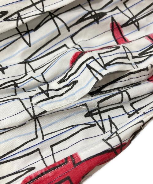 COMME des GARCONS SHIRT（コムデギャルソンシャツ）COMME des GARCONS SHIRT (コムデギャルソンシャツ) クロススタープリントシャツ/Cross Star Print Shirt ホワイト サイズ:Sの古着・服飾アイテム
