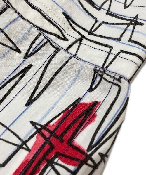 COMME des GARCONS SHIRT（コムデギャルソンシャツ）COMME des GARCONS SHIRT (コムデギャルソンシャツ) クロススタープリントシャツ/Cross Star Print Shirt ホワイト サイズ:Sの古着・服飾アイテム