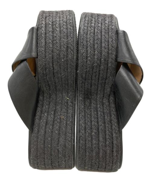 J&M DAVIDSON（ジェイ＆エム デヴィッドソン）J&M DAVIDSON (ジェイ＆エム デヴィッドソン) ウェッジソールサンダル / Wedge-sole sandals ブラック サイズ:38の古着・服飾アイテム