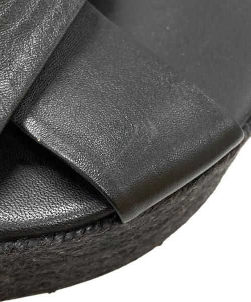J&M DAVIDSON（ジェイ＆エム デヴィッドソン）J&M DAVIDSON (ジェイ＆エム デヴィッドソン) ウェッジソールサンダル / Wedge-sole sandals ブラック サイズ:38の古着・服飾アイテム