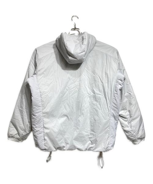 ARC'TERYX（アークテリクス）ARC'TERYX (アークテリクス) Atom SV Hoody/アトムSVフーディ ホワイト サイズ:XXLの古着・服飾アイテム