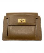 HERMESエルメス）の古着「ケリー・ポケットコンパクト/Kelly Pocket Compact」｜ブラウン