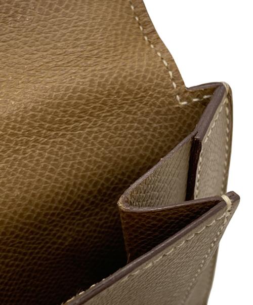 HERMES（エルメス）HERMES (エルメス) ケリー・ポケットコンパクト/Kelly Pocket Compact ブラウンの古着・服飾アイテム