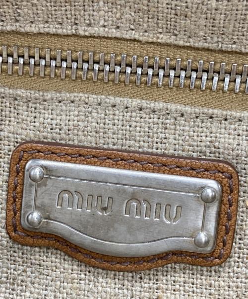 MIU MIU（ミュウミュウ）MIU MIU (ミュウミュウ) ケーブルニット編みショルダーバッグ/Cable knit shoulder bag ブラウン×ベージュの古着・服飾アイテム