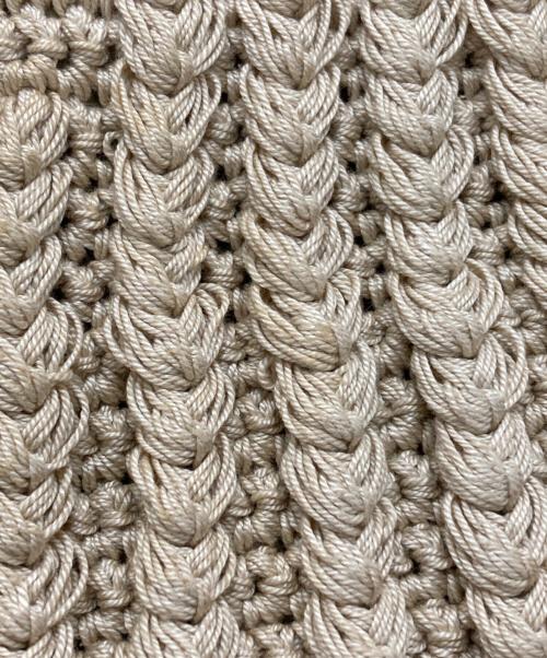 MIU MIU（ミュウミュウ）MIU MIU (ミュウミュウ) ケーブルニット編みショルダーバッグ/Cable knit shoulder bag ブラウン×ベージュの古着・服飾アイテム