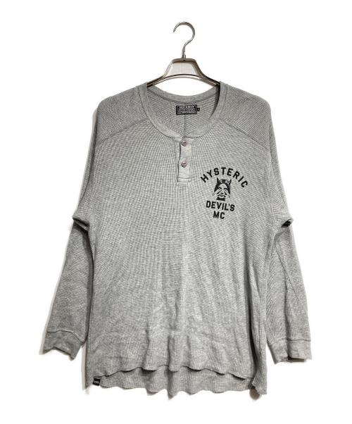 Hysteric Glamour（ヒステリックグラマー）Hysteric Glamour (ヒステリックグラマー) DEVIL'S MCヘンリーネック スウェット/Henley neck sweatshirt グレー サイズ:Lの古着・服飾アイテム