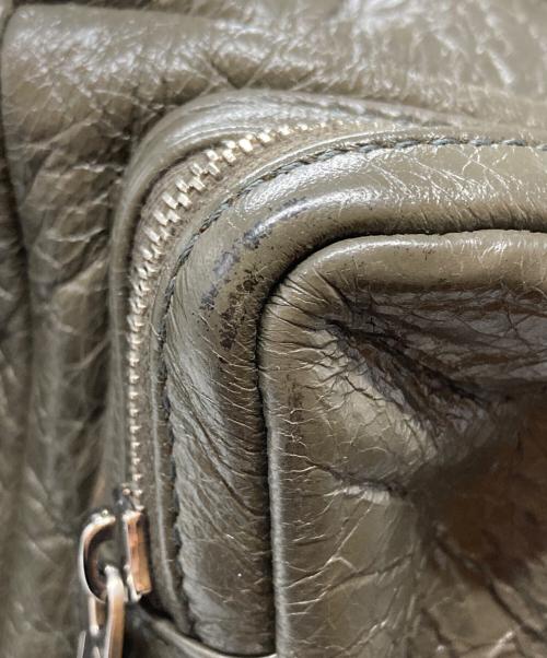 BALENCIAGA（バレンシアガ）BALENCIAGA (バレンシアガ) Superbusy ラージ スリングバッグ/Large Sling Bag オリーブの古着・服飾アイテム